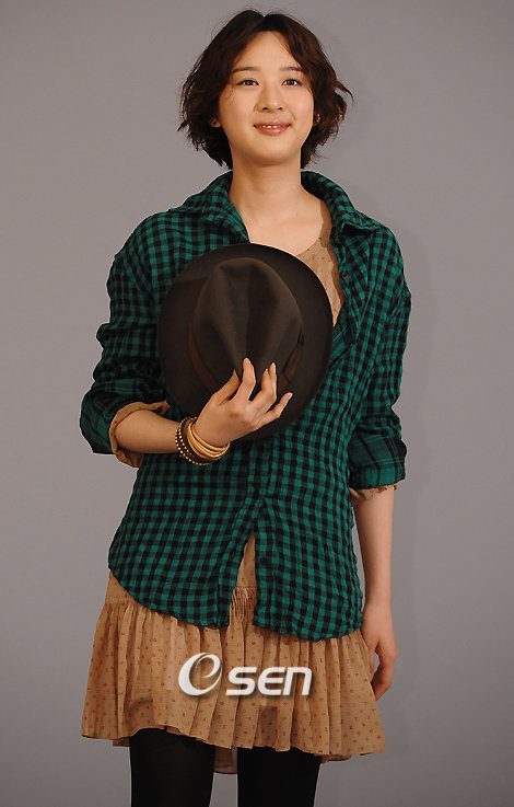 Cheong-a Lee HD Images/Photo Gallery Download #6930437