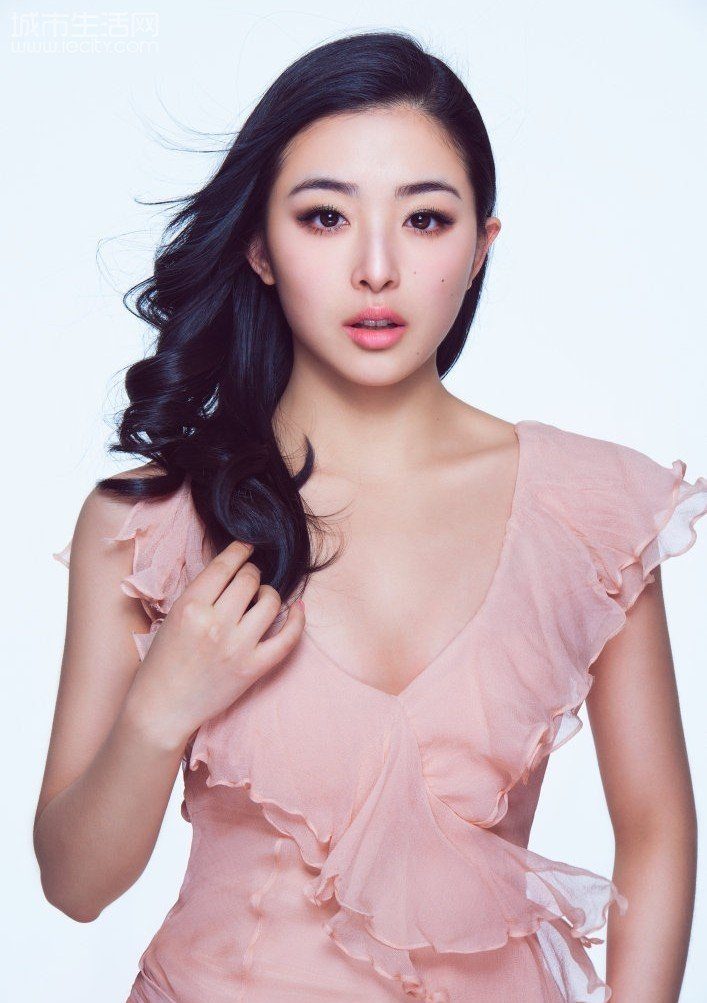 Hanyun Zhang HD Images/Photo Gallery Download #1962658