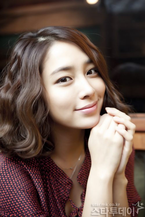 Lee Min-Jung HD Images/Photo Gallery Download #7046933
