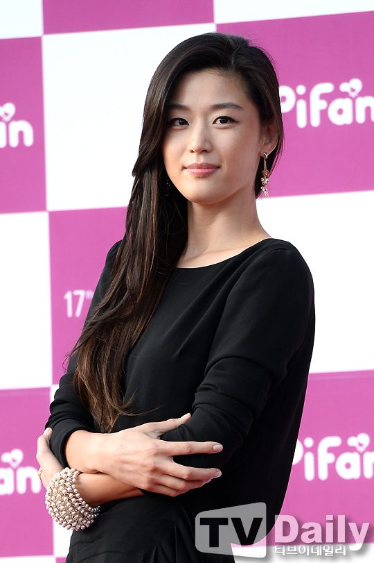Jun Ji-hyun HD Images/Photo Gallery Download #1680009