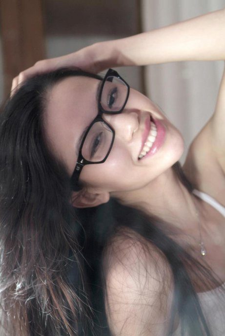 Shuangshuang Pan HD Images/Photo Gallery Download #6973110