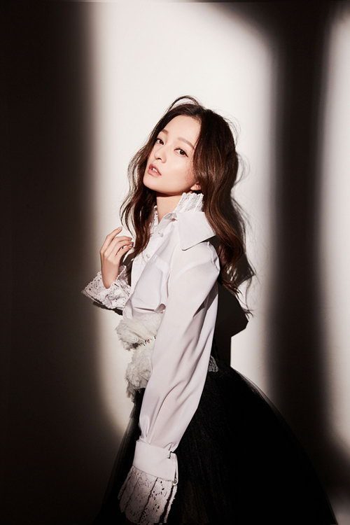 Angela Shao-Han Chang HD Images/Photo Gallery Download #1808438