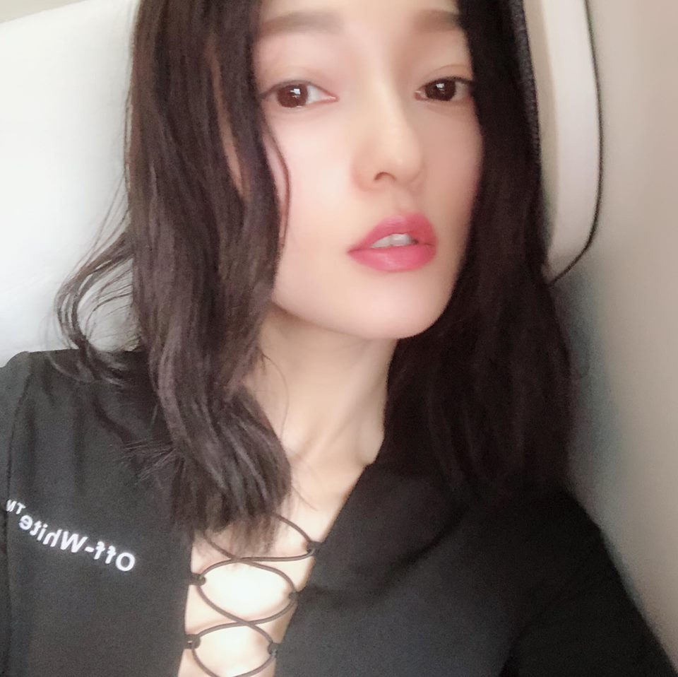 Angela Shao-Han Chang HD Images/Photo Gallery Download #1807033