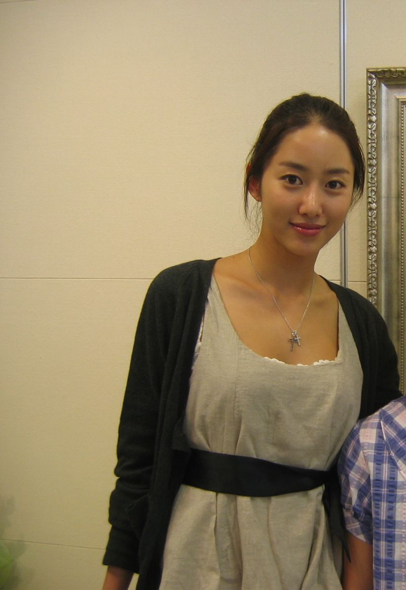 Hye-bin Jeon HD Images/Photo Gallery Download #6908939