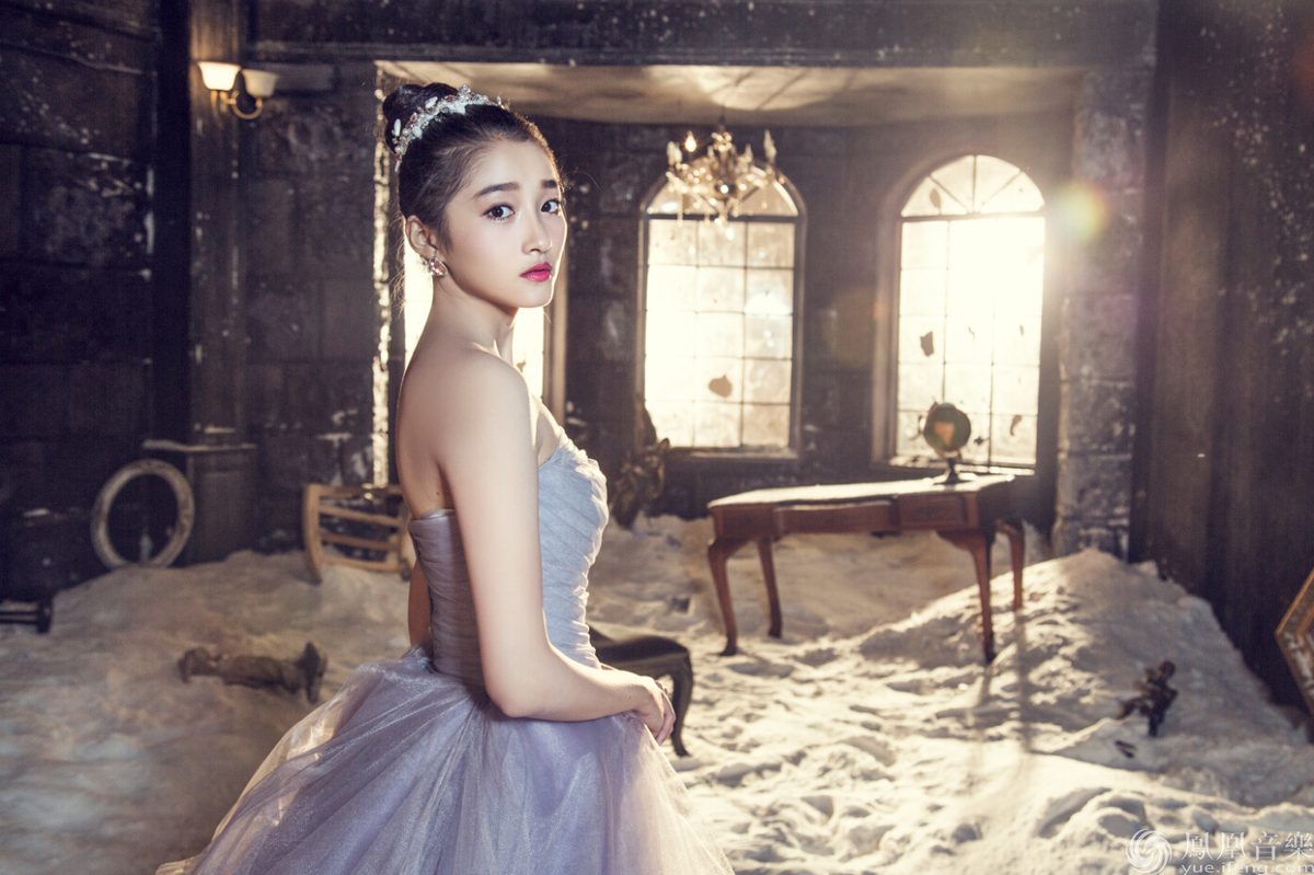 Xiaotong Guan HD Images/Photo Gallery Download #7097064