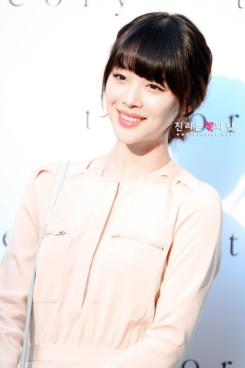 Seol-ri Choi HD Images/Photo Gallery Download #1872459