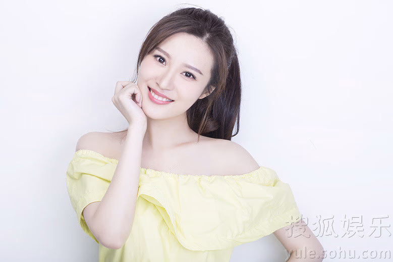 邬靖靖 高清写真/照片下载 #3404726