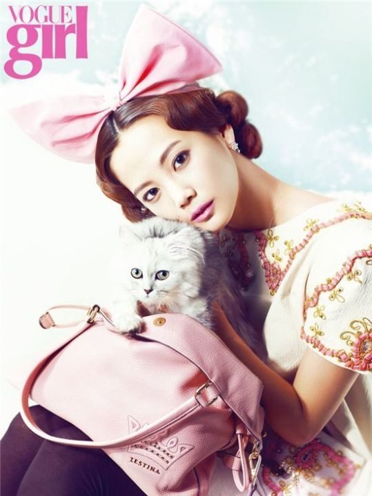Seung-ah Yun HD Images/Photo Gallery Download #6979779