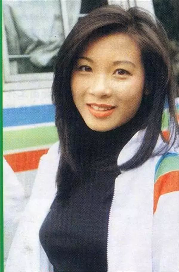 简佩筠 高清写真/照片下载 #3434061