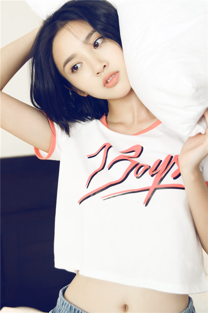 唐艺昕 高清写真/照片下载 #2214986