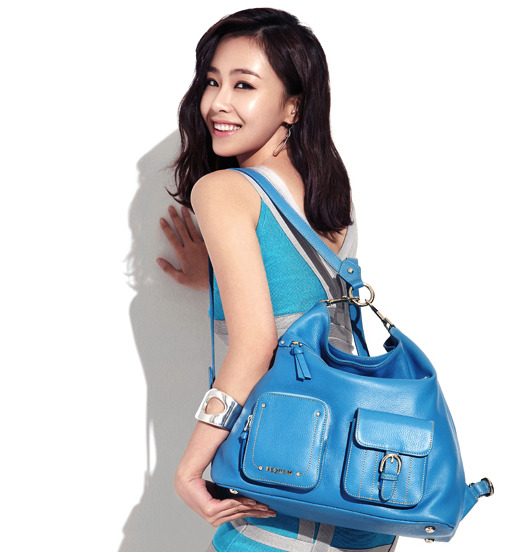 Soo-Hyun Hong HD Images/Photo Gallery Download #1641464