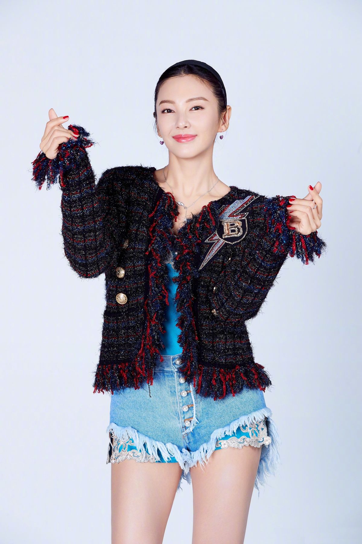 Yuqi Zhang HD Images/Photo Gallery Download #1863099