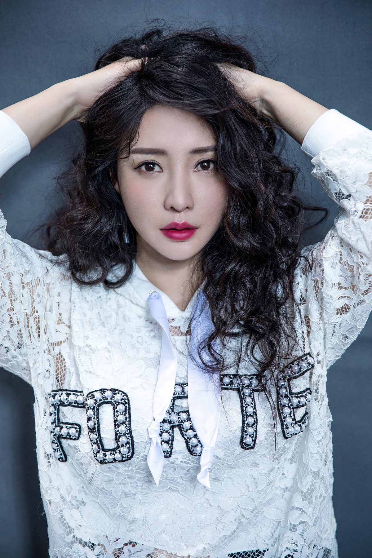 류옌 HD 이미지/사진 갤러리 다운로드 #1972784