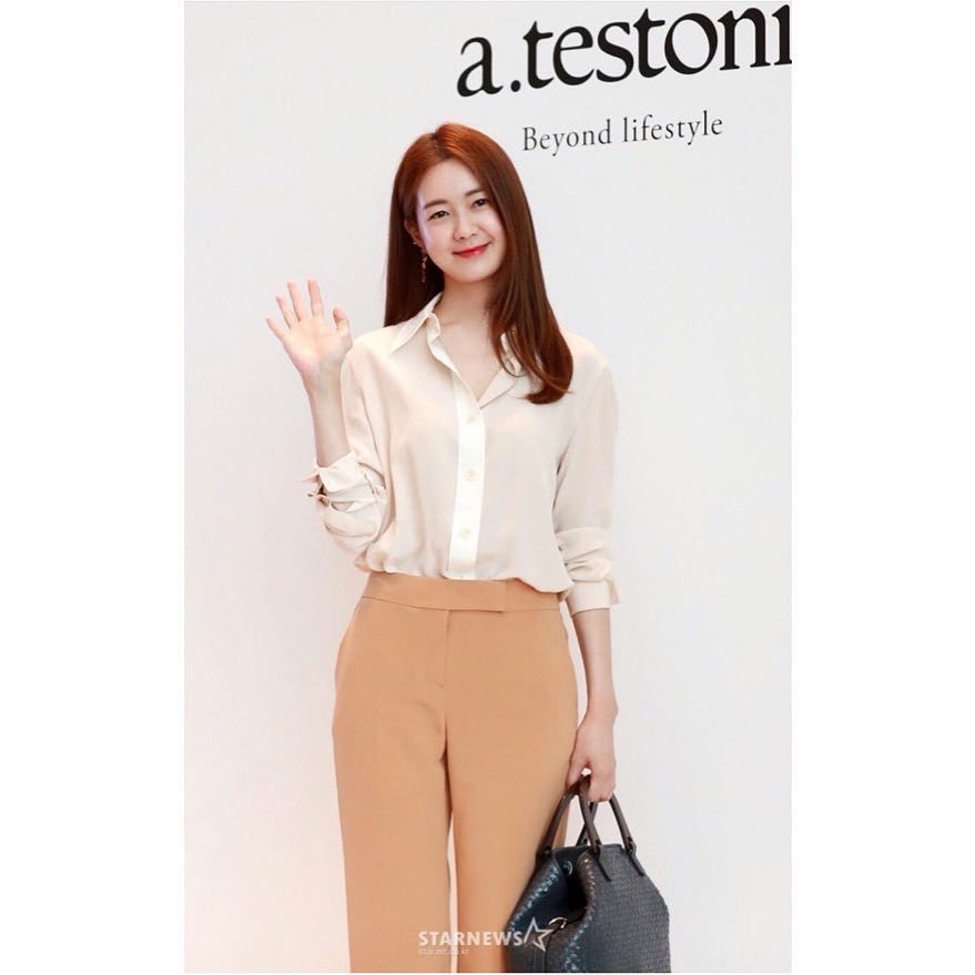 Yo-won Lee HD Images/Photo Gallery Download #7027574