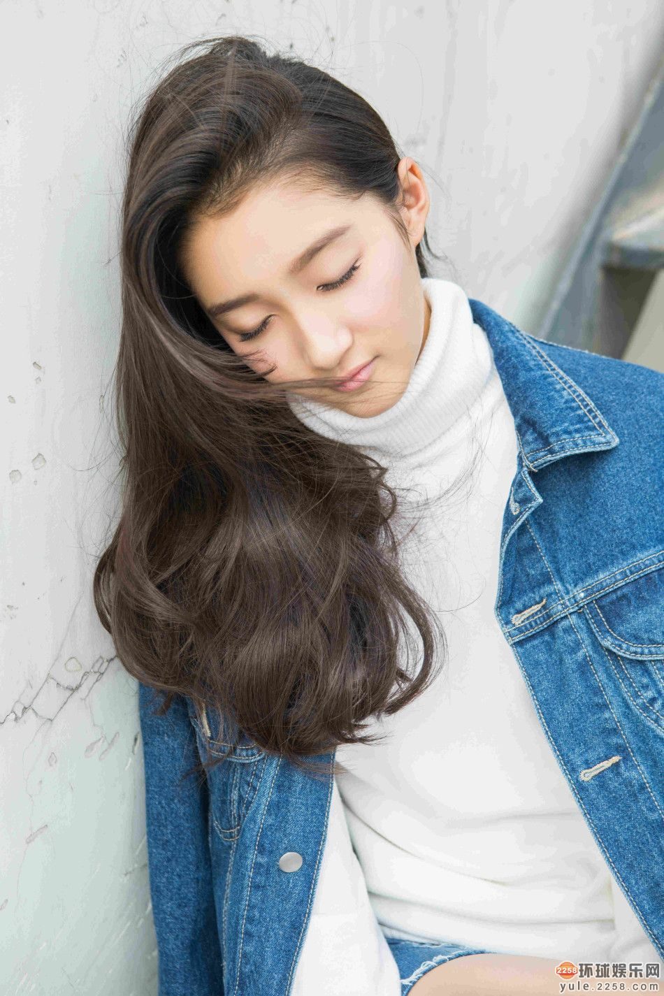 Xiaotong Guan HD Images/Photo Gallery Download #7041259