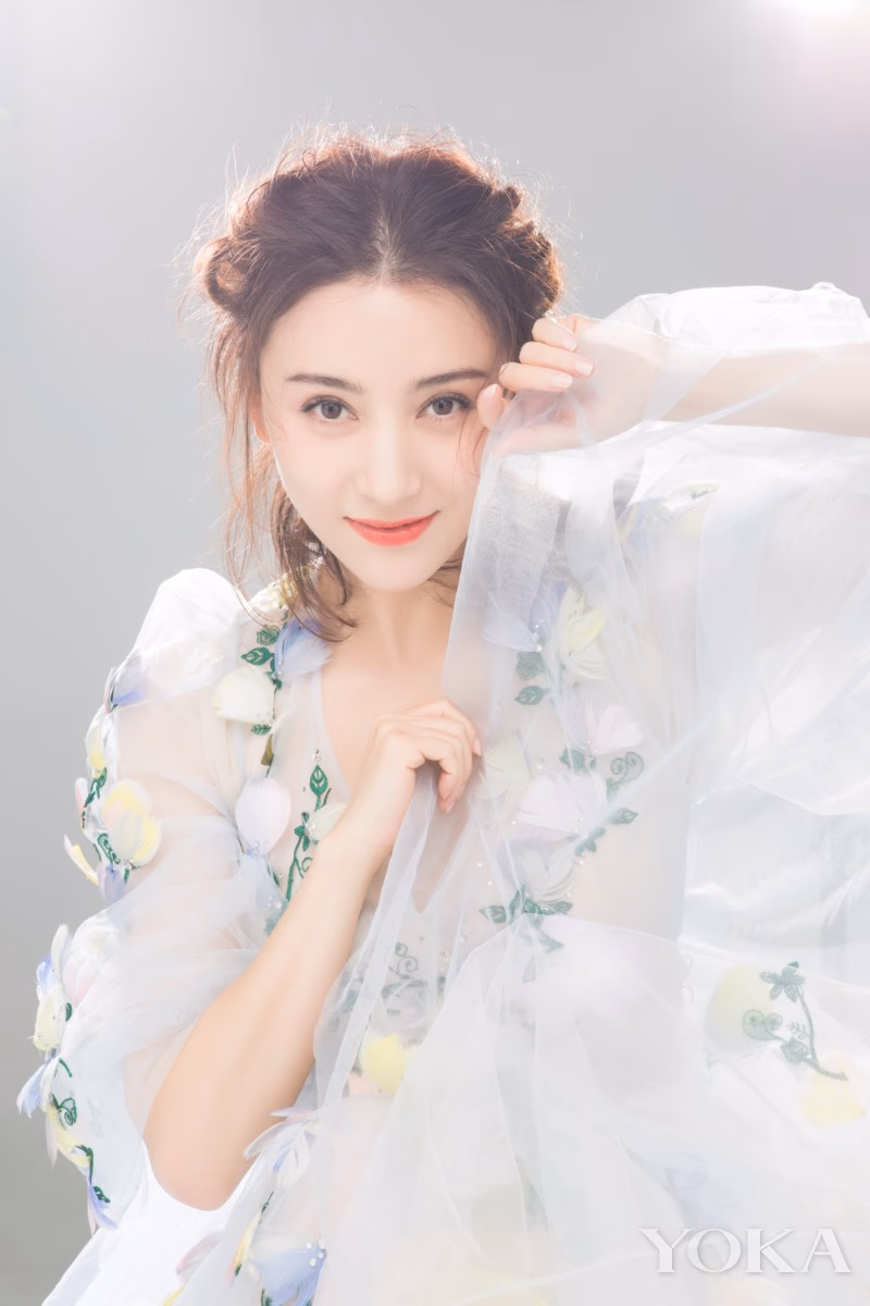 周庭伊 高清写真/照片下载 #3432980