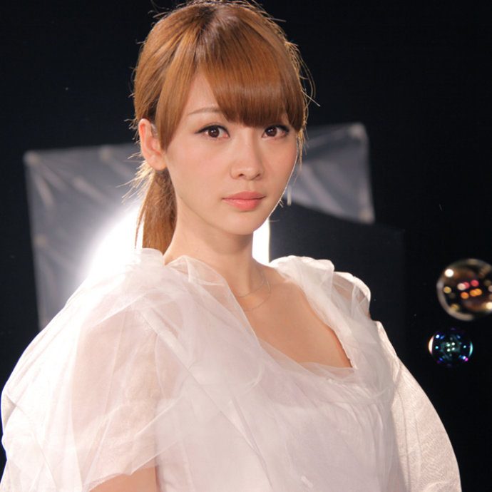 Yan Liu HD Images/Photo Gallery Download #1969801