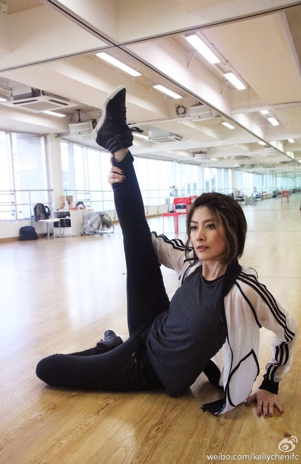 Kelly Chen HD Images/Photo Gallery Download #1326639
