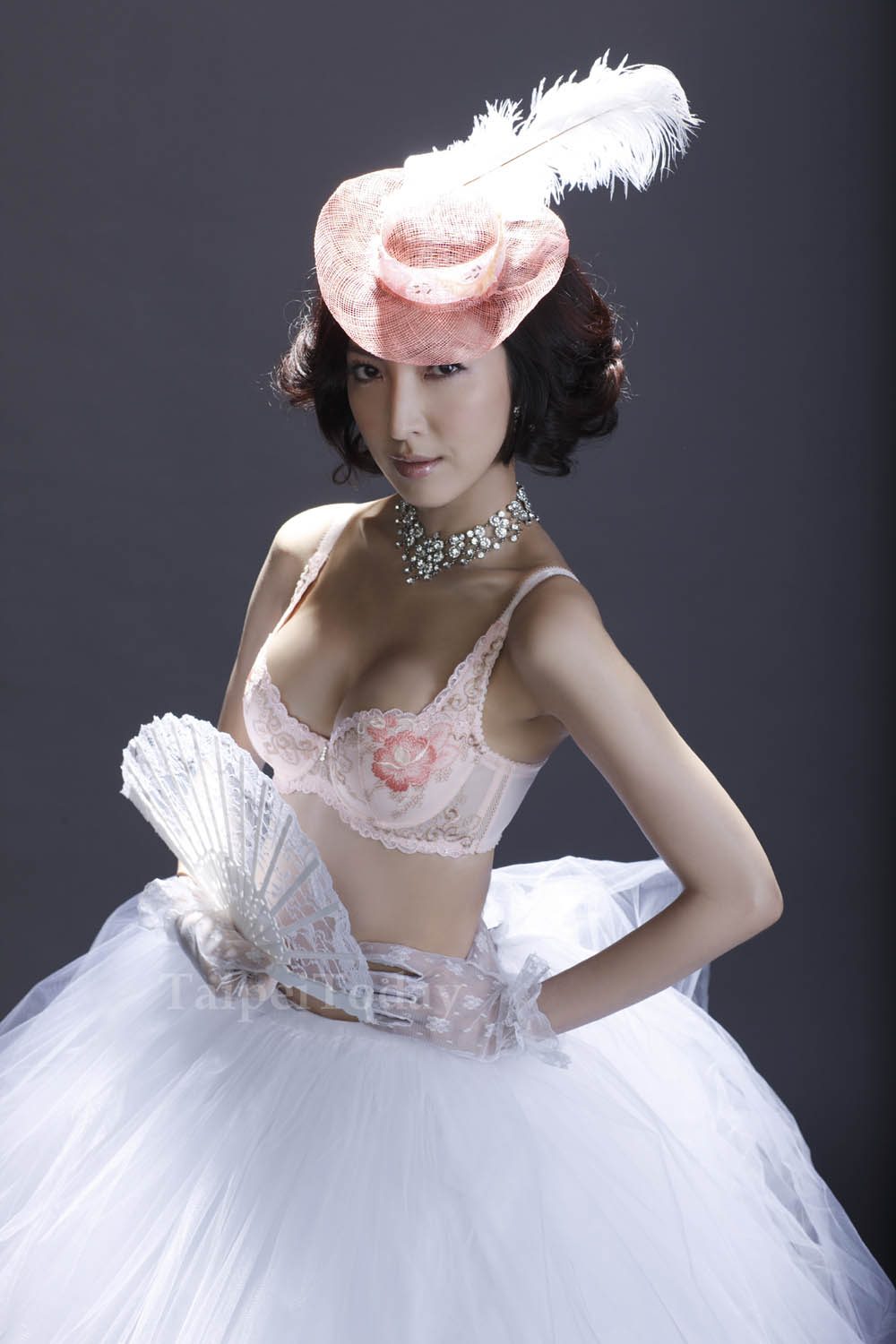Cheryl Yang HD Images/Photo Gallery Download #1802827