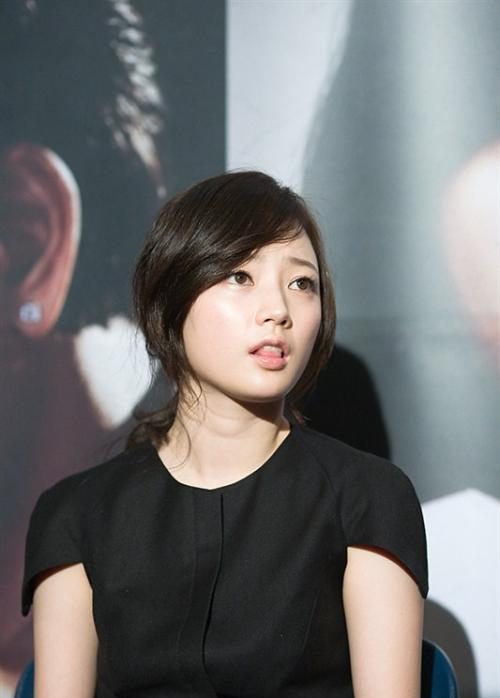 Song Ha-Yoon HD Images/Photo Gallery Download #1012516