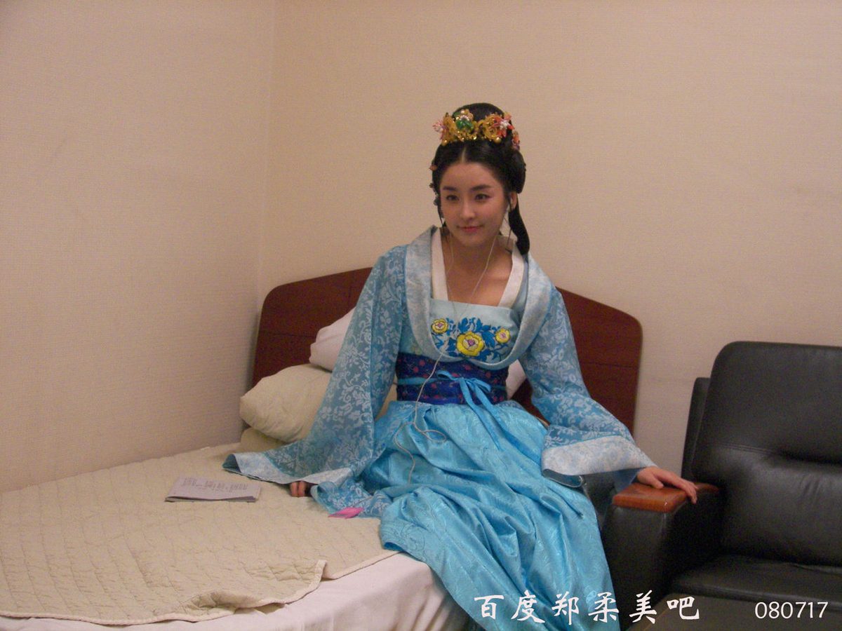 Yu-mi Jeong HD Images/Photo Gallery Download #7060800