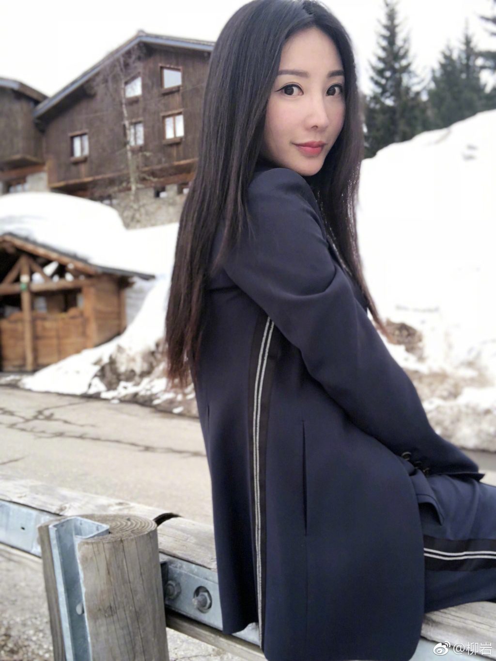 Yan Liu HD Images/Photo Gallery Download #1974568