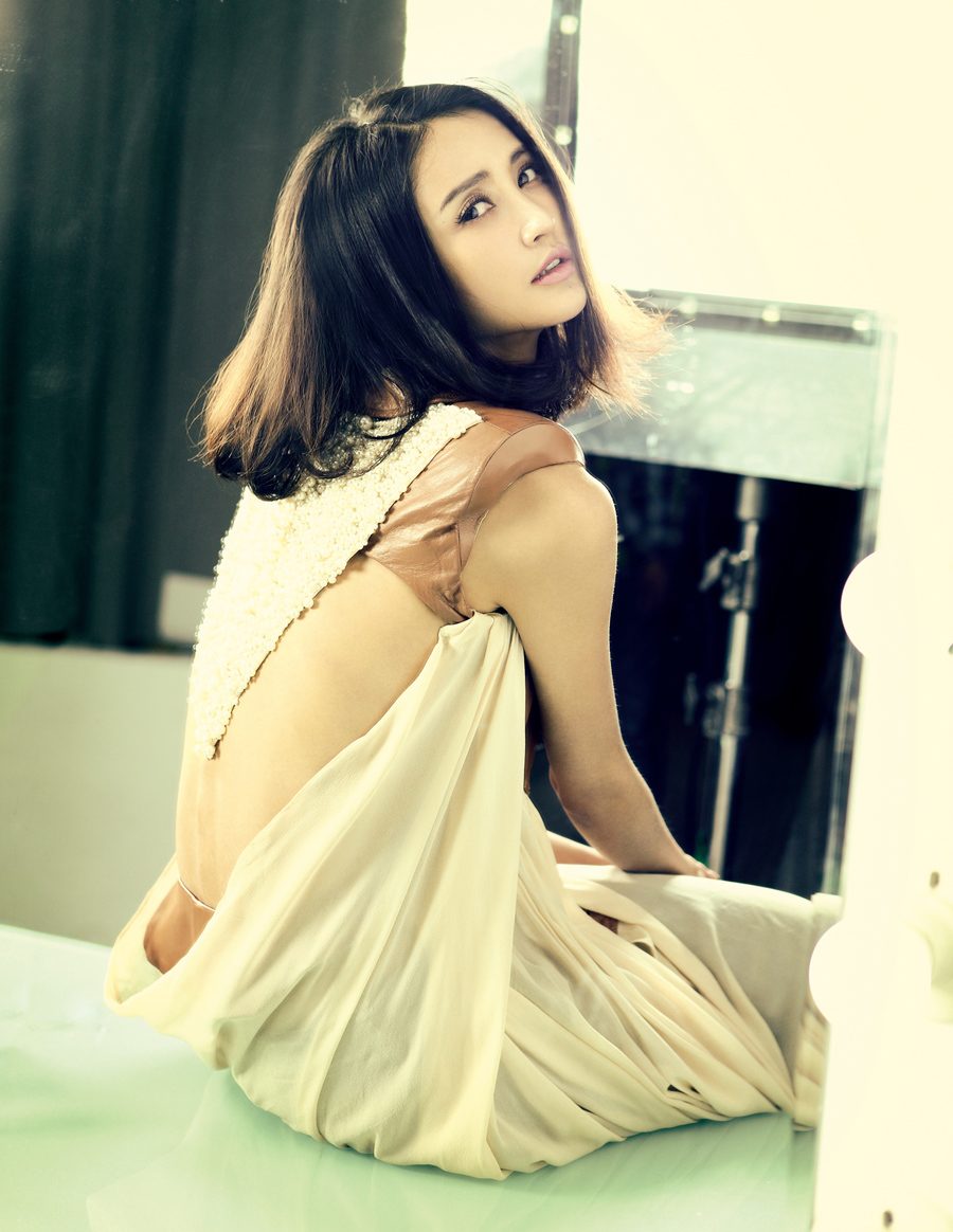 Xinyi Zhang HD Images/Photo Gallery Download #6965100
