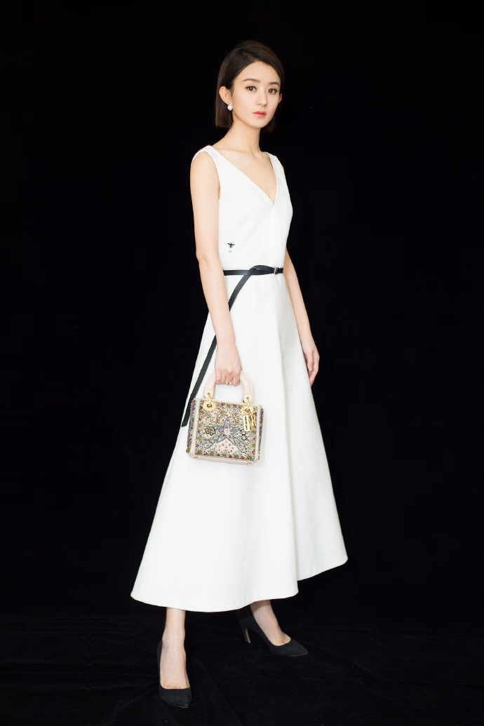 Zanilia Zhao HD Images/Photo Gallery Download #6982739