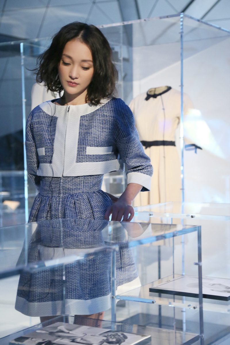 Xun Zhou HD Images/Photo Gallery Download #757742