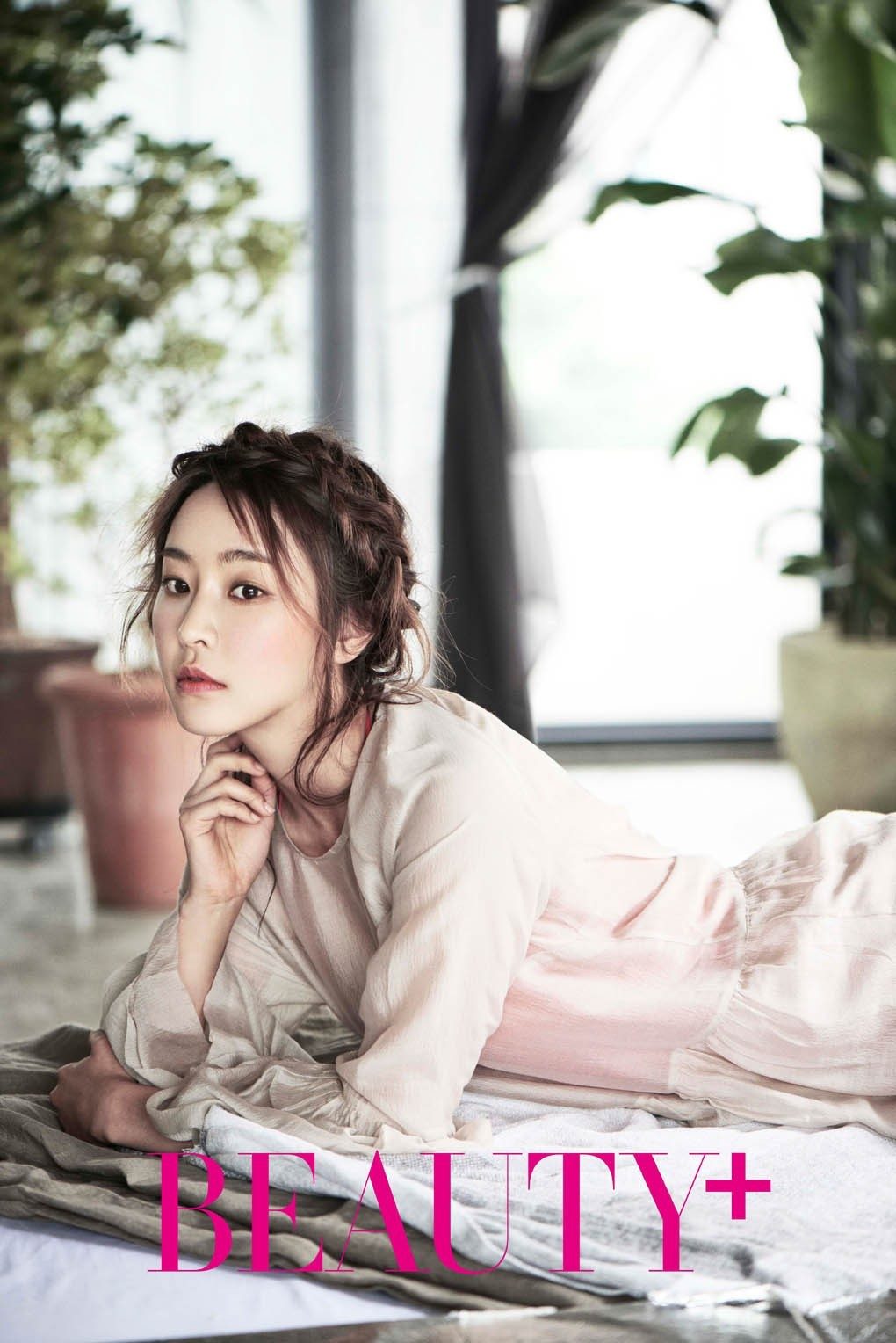 Yu-mi Jeong HD Images/Photo Gallery Download #7061179