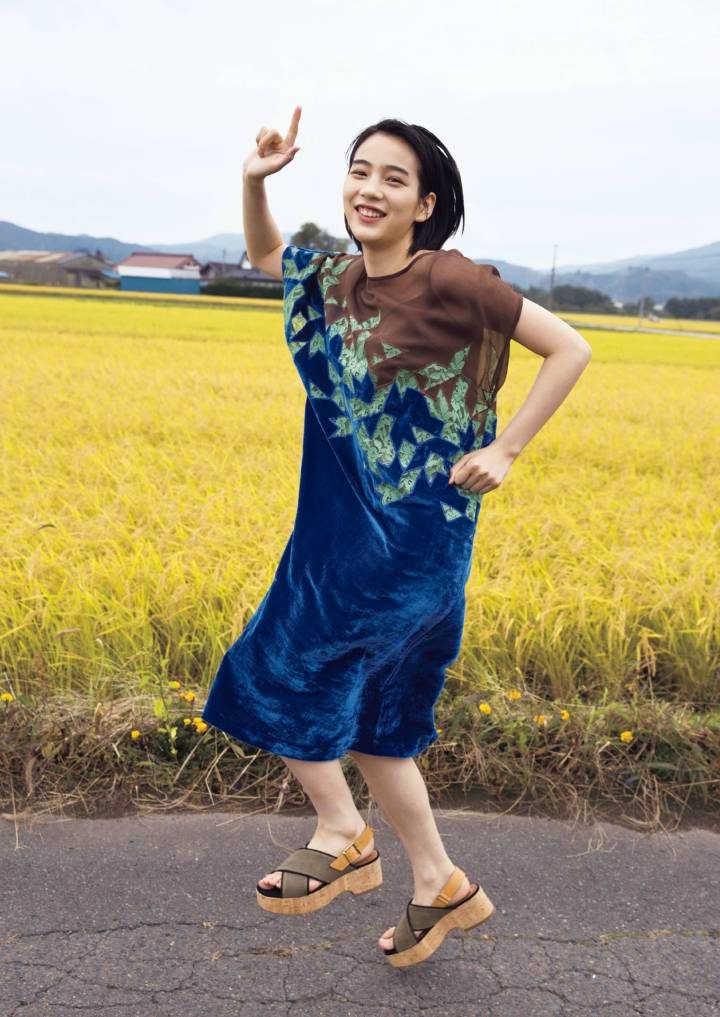 能年玲奈 高清写真/照片下载 #3560036