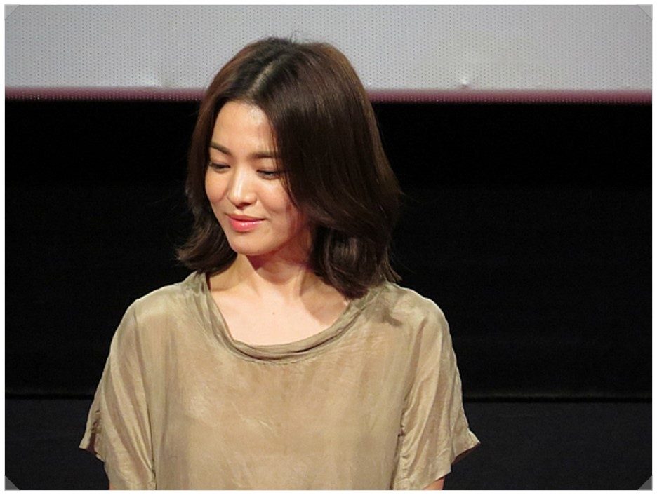 송혜교 HD 이미지/사진 갤러리 다운로드 #1707364