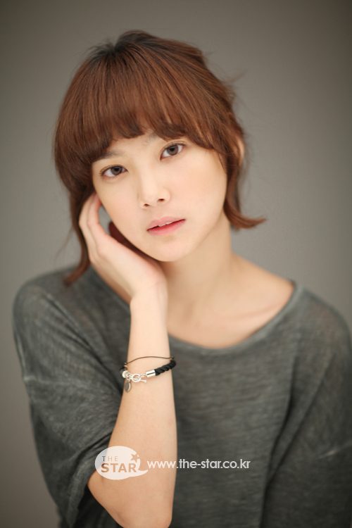 Seung-ah Yun HD Images/Photo Gallery Download #6979756