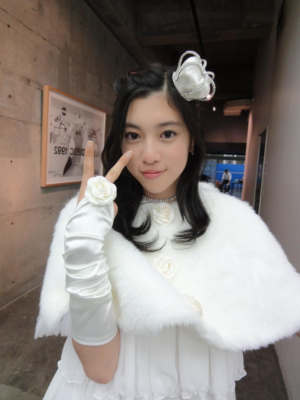 三吉彩花 高清写真/照片下载 #820390