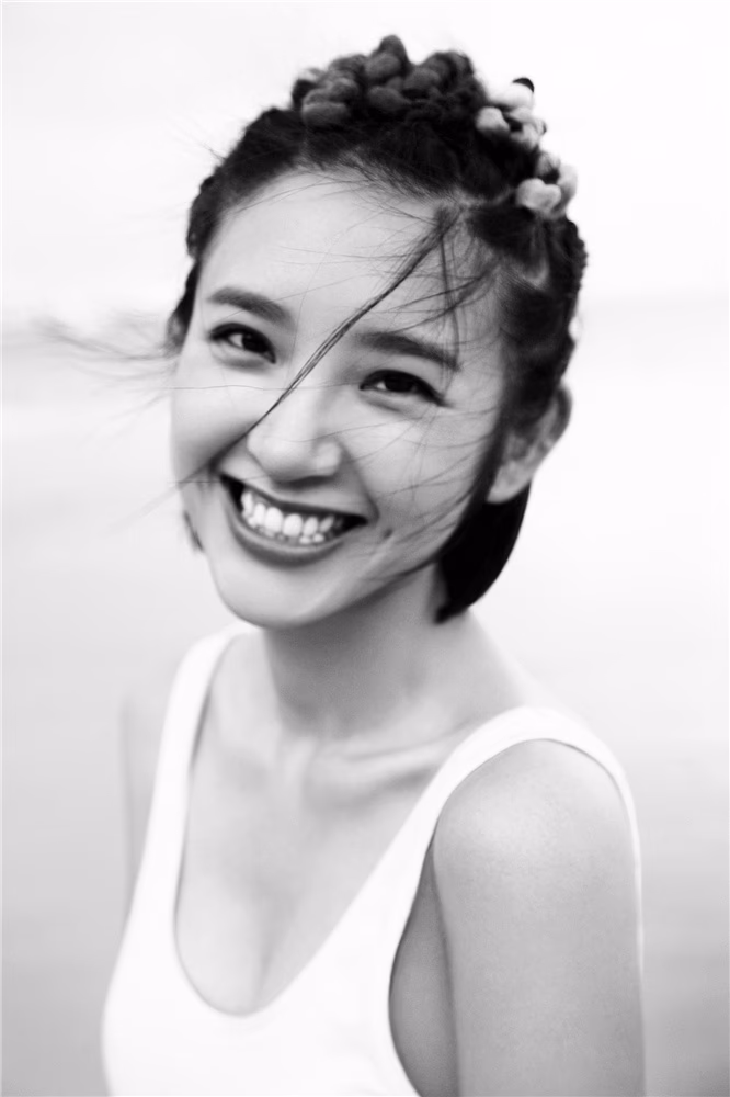 唐艺昕 高清写真/照片下载 #2215452