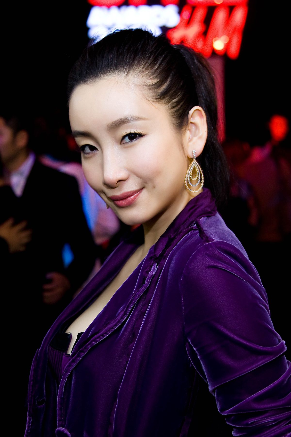 Hailu Qin HD Images/Photo Gallery Download #1929938