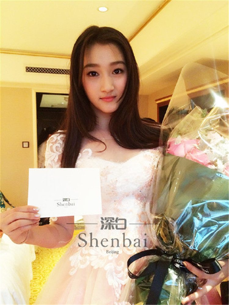 Xiaotong Guan HD Images/Photo Gallery Download #7096891