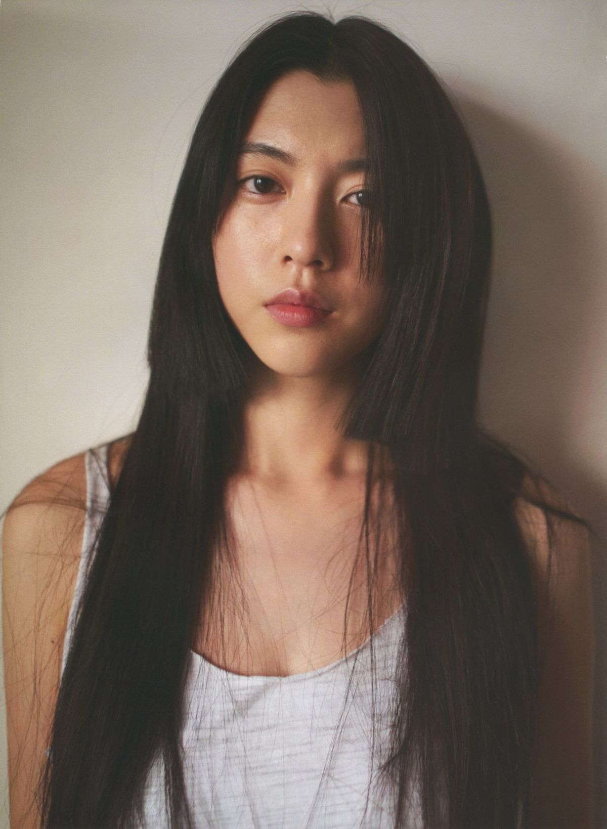 三吉彩花 高清写真/照片下载 #9568457