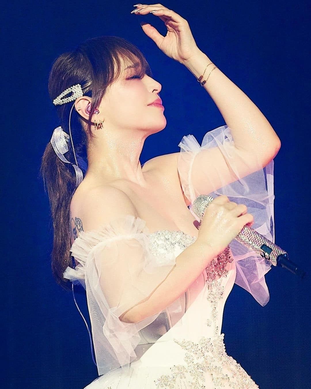 Ayumi Hamasaki HD Images/Photo Gallery Download #9700011
