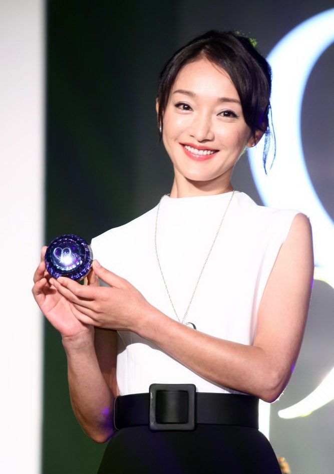 Xun Zhou HD Images/Photo Gallery Download #757450