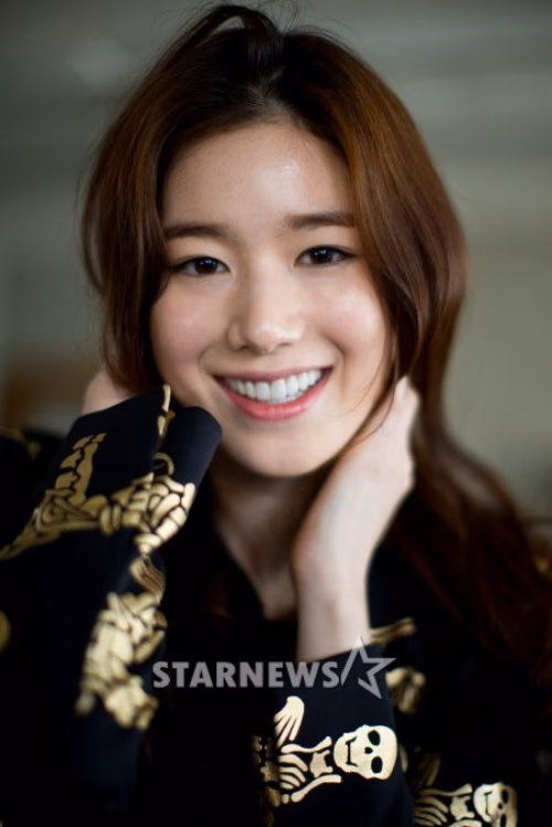 정은채 HD 이미지/사진 갤러리 다운로드 #3436761