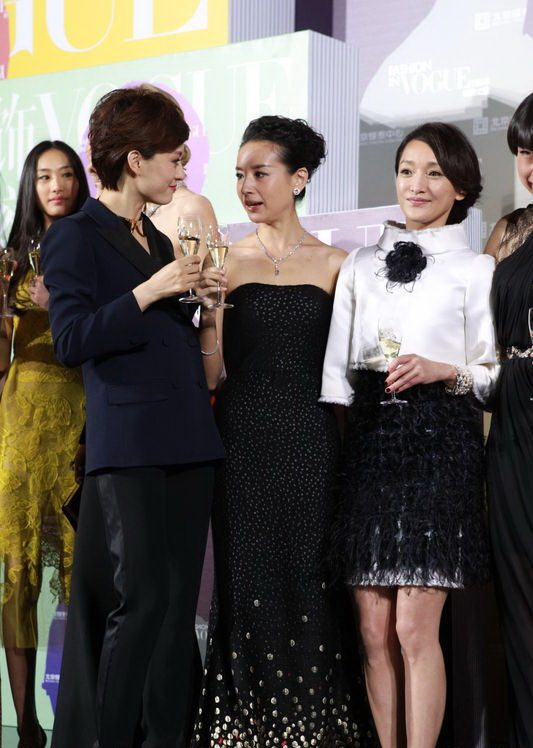 Xun Zhou HD Images/Photo Gallery Download #757537