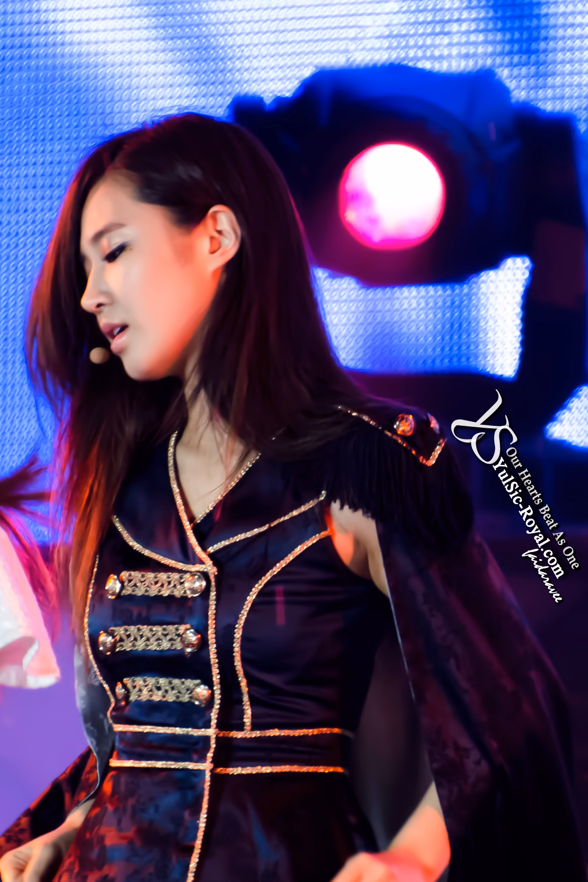 权俞利 高清写真/照片下载 #3410054