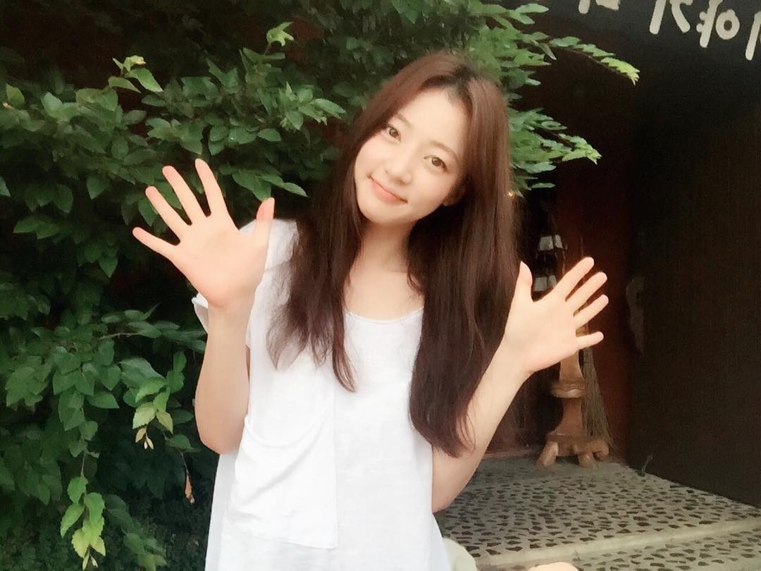 Song Ha-Yoon HD Images/Photo Gallery Download #1012698