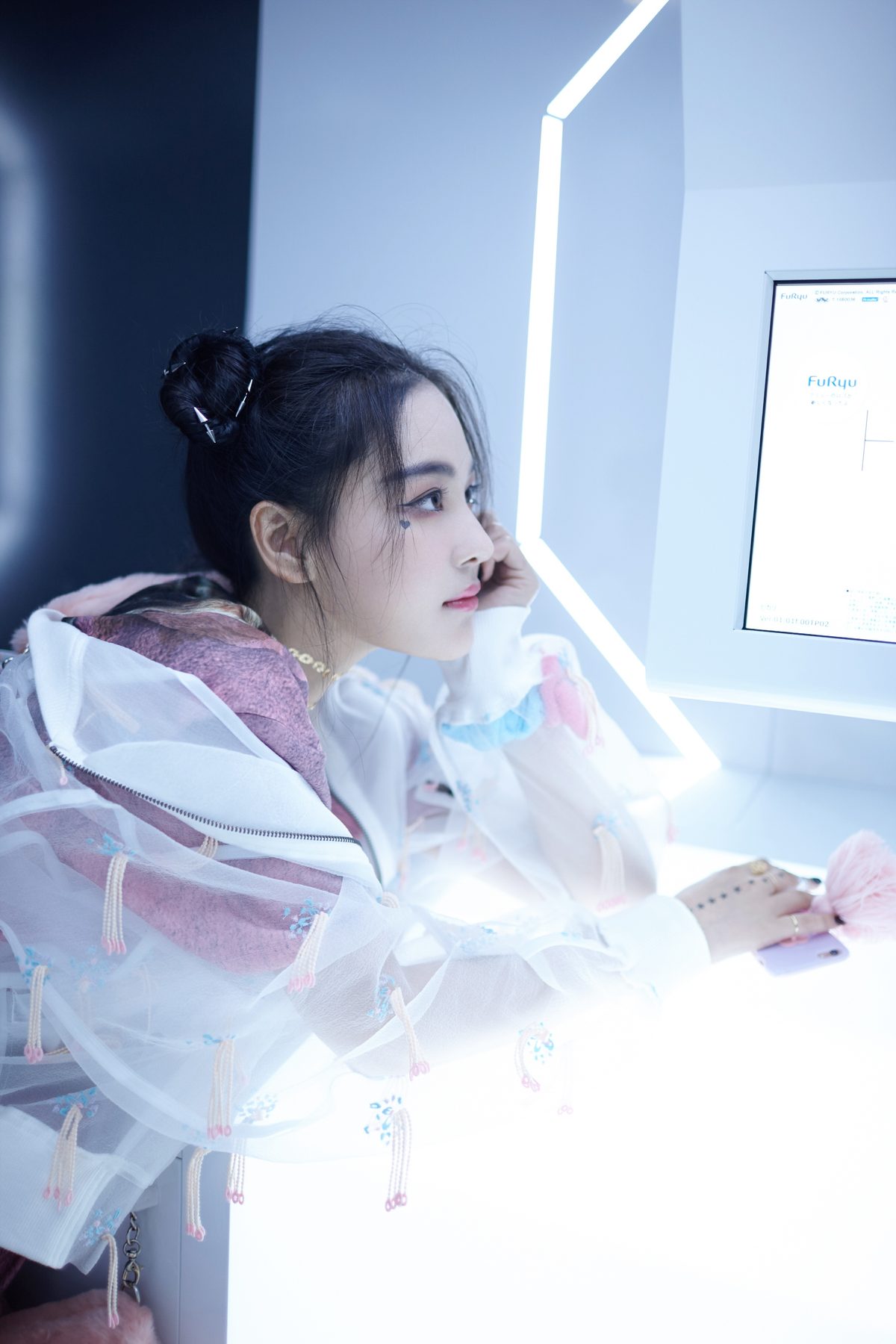 장신위 HD 이미지/사진 갤러리 다운로드 #6637365