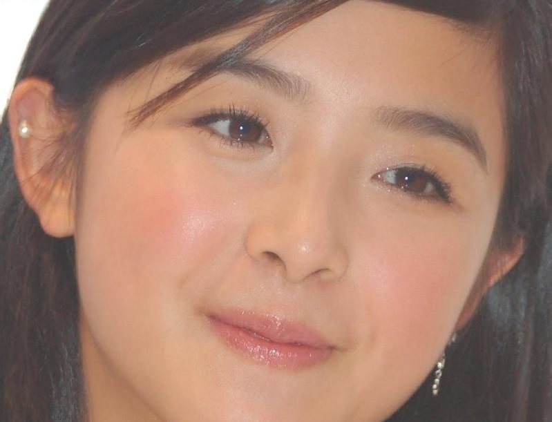 Hanyun Zhang HD Images/Photo Gallery Download #1963401