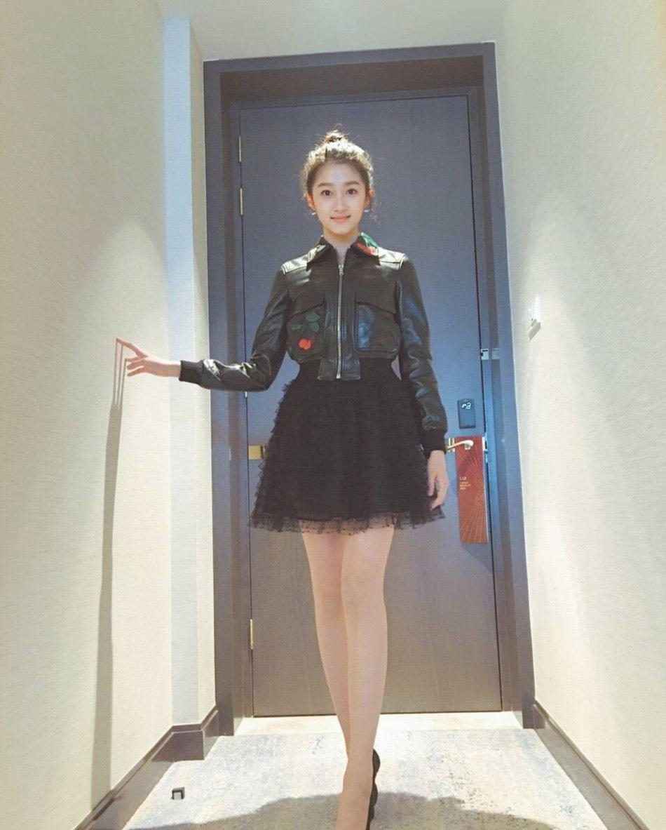 Xiaotong Guan HD Images/Photo Gallery Download #7097420