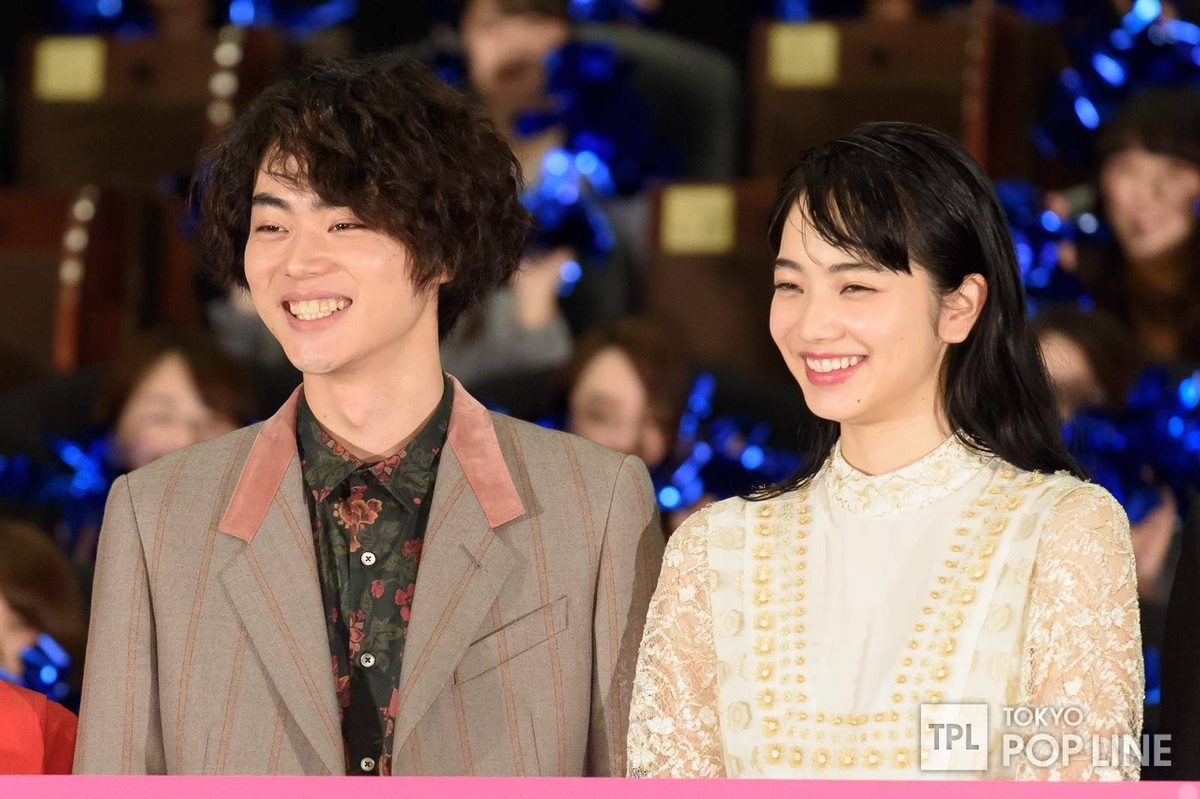 고마츠 나나 HD 이미지/사진 갤러리 다운로드 #3896565