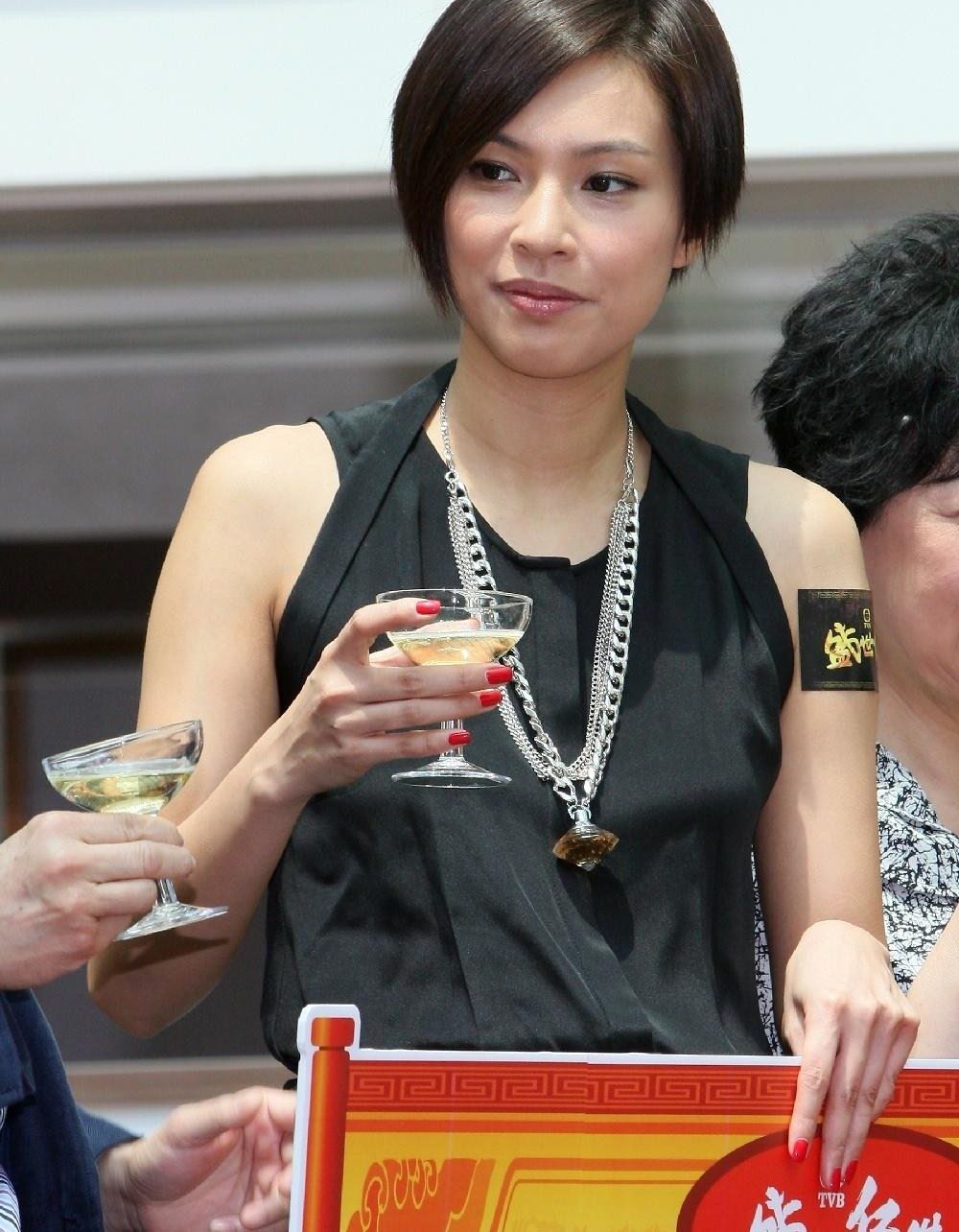 Queenie Chu HD Images/Photo Gallery Download #7015910