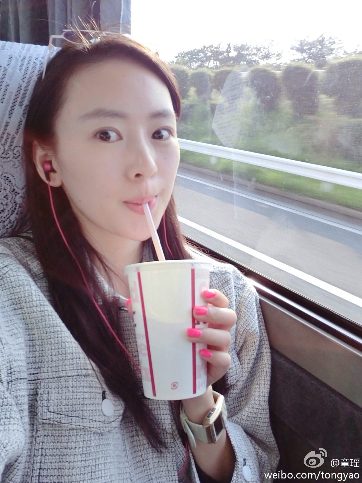 Yao Tong HD Images/Photo Gallery Download #6681520